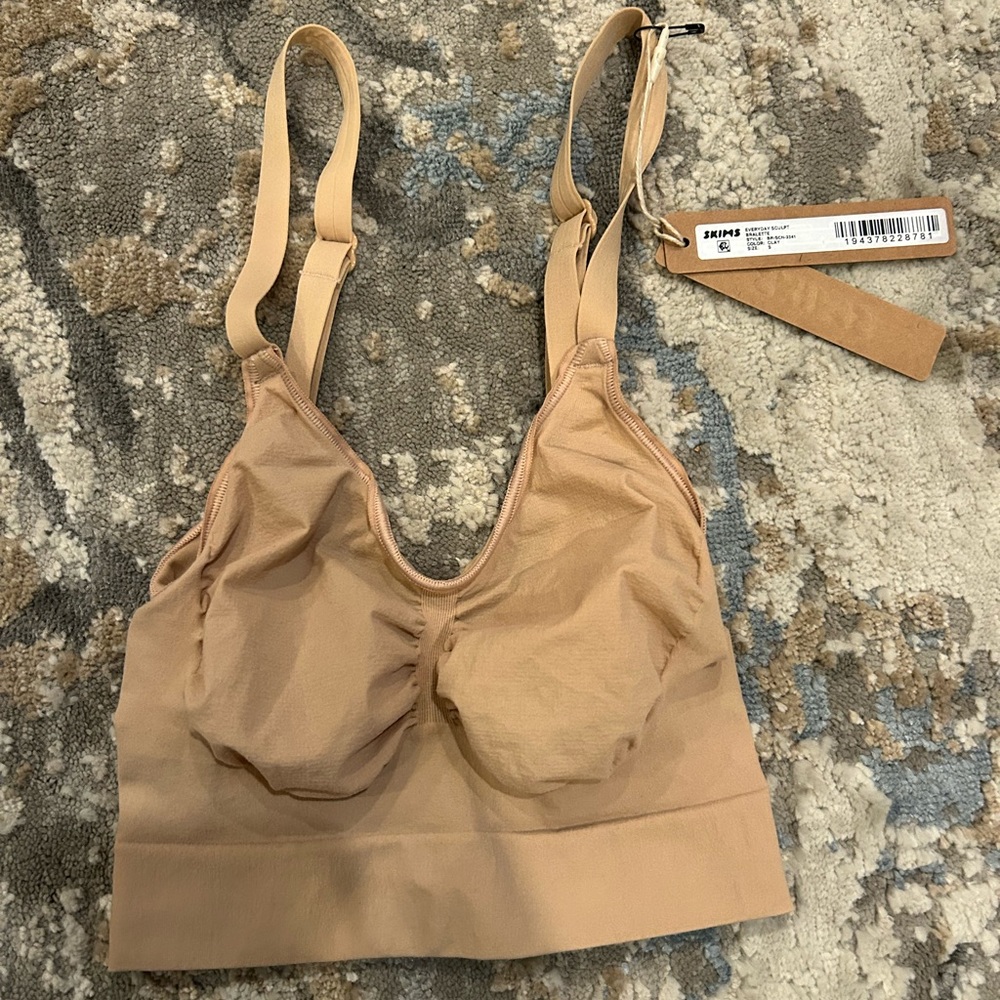 Skims Everyday Sculpting Bralette